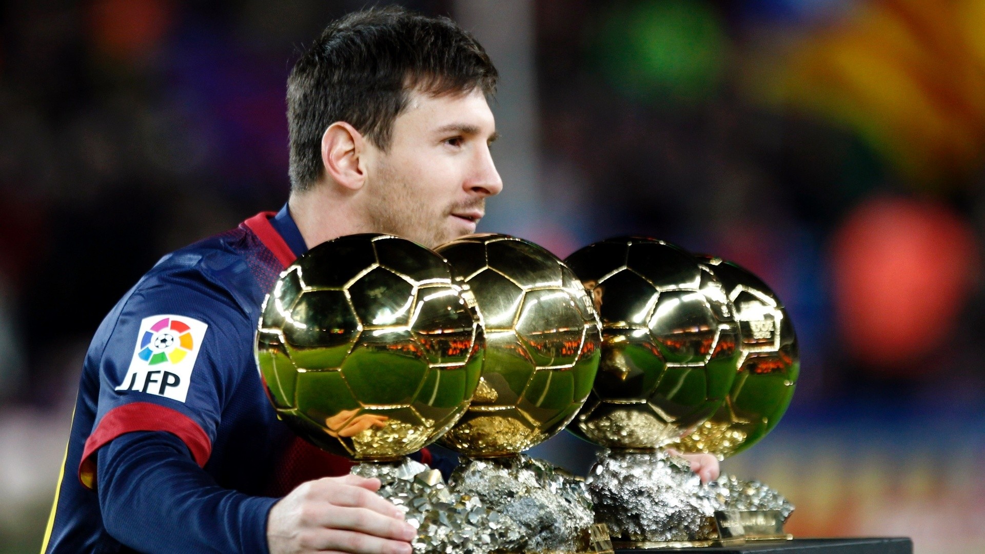 Lionel-Messi-Four-Ballon-DOur